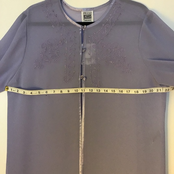 Lavender cover/cape , for dress - Picture 13 of 15